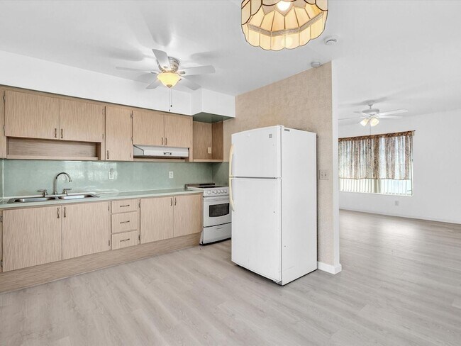 Building Photo - 2193 NE 172nd St