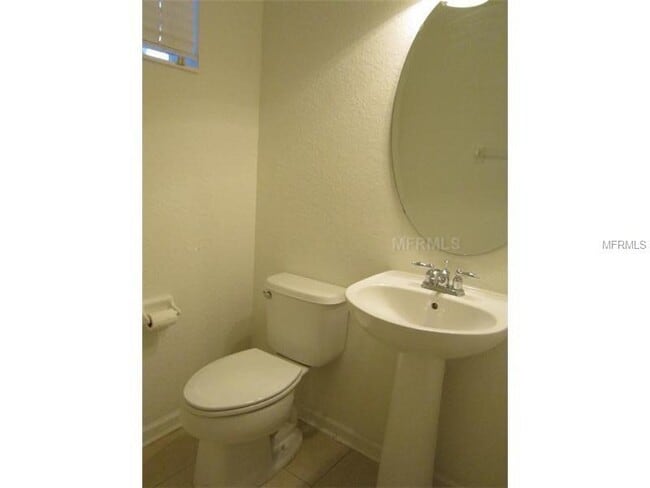 Building Photo - Regency Oaks 3BR/2.5BA Townhouse for Lease