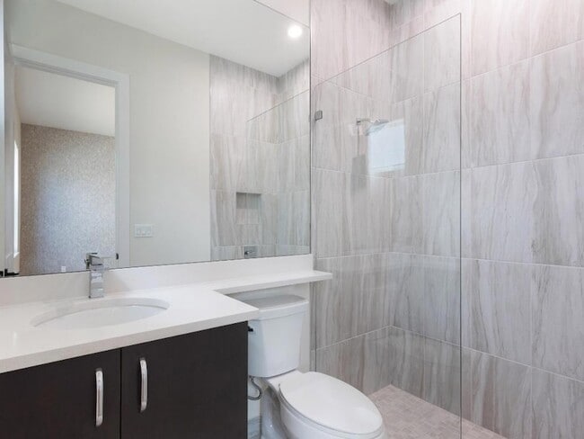 Building Photo - 9124 Coral Isles Cir