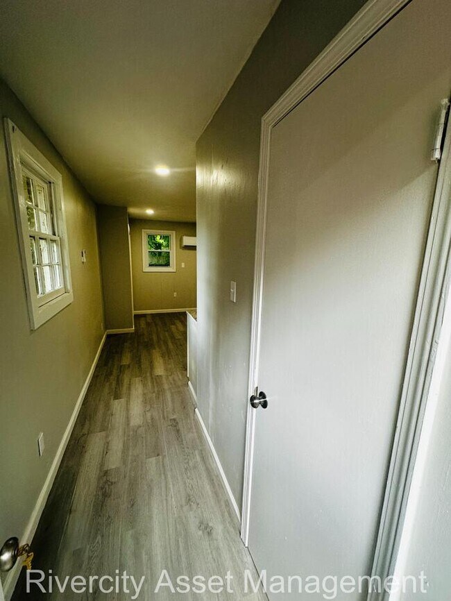 Building Photo - A Must See!!!!! Section 8 Friendly!!!!! BONUS Mother In Law Sweet!! PRICE DROP