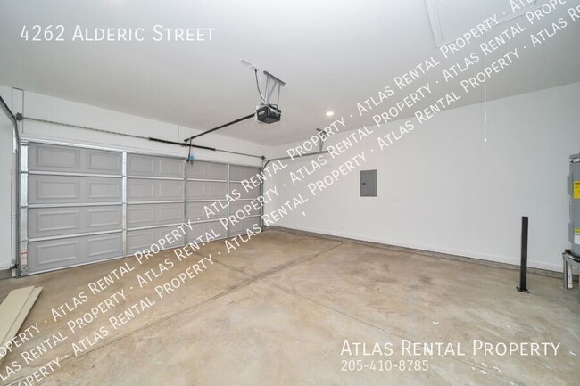 Building Photo - 4262 Alderic St