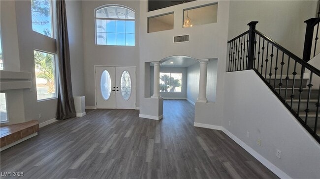 Building Photo - 8445 Montana Stream Ave