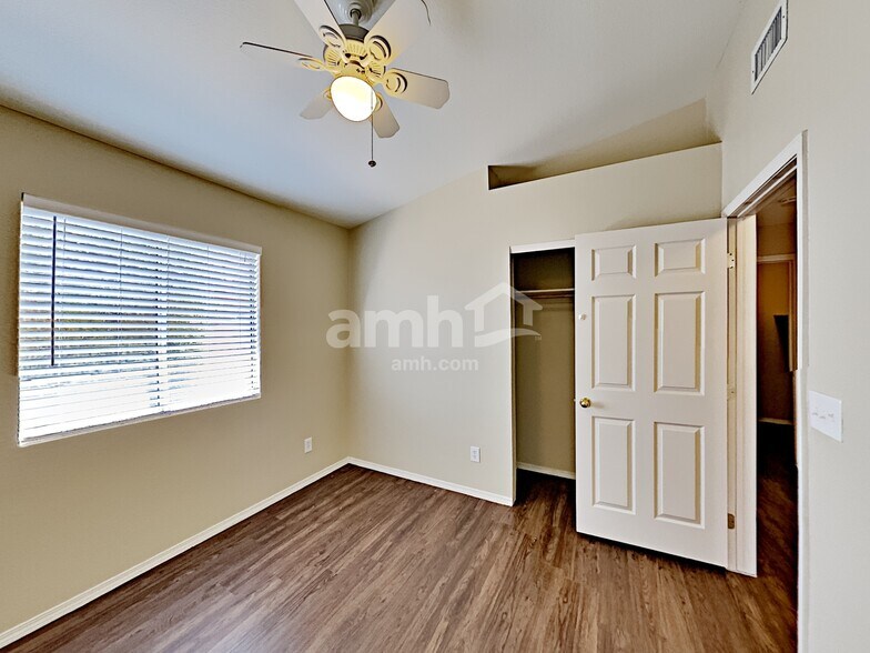 Building Photo - 7049 E Strike Eagle Way