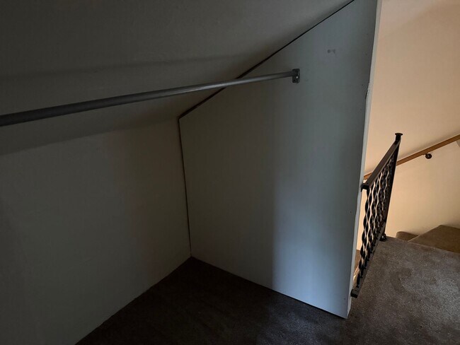 Building Photo - nre508