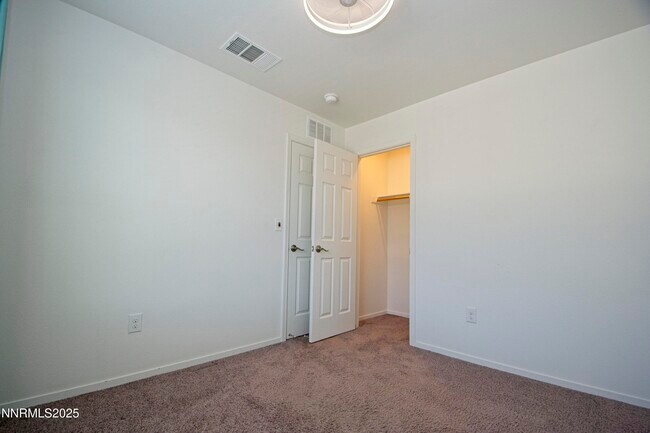 Building Photo - 9800 Fishermans Reef Ct