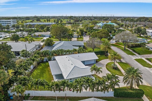 Building Photo - 130 Gulfstream Rd