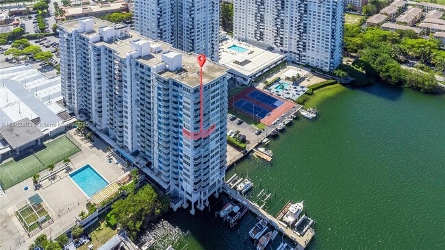 Building Photo - 18081 Biscayne Blvd