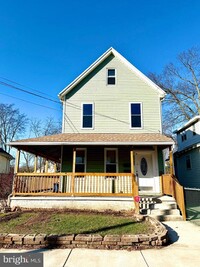 Building Photo - 2255 39th St