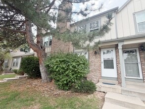 Building Photo - 3070 W 107th Pl