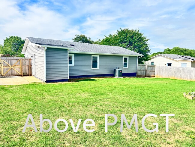 Building Photo - Completely remodeled and a Great location in Inman.