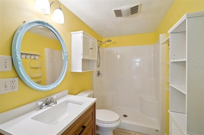 Building Photo - 5102 Blue Heron Dr