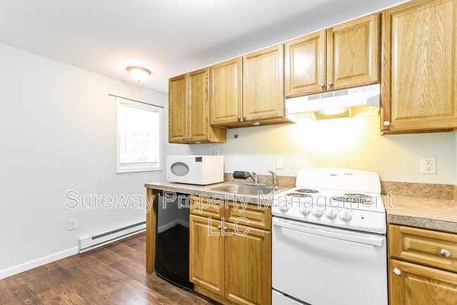 Building Photo - 5018 Chapel Ave