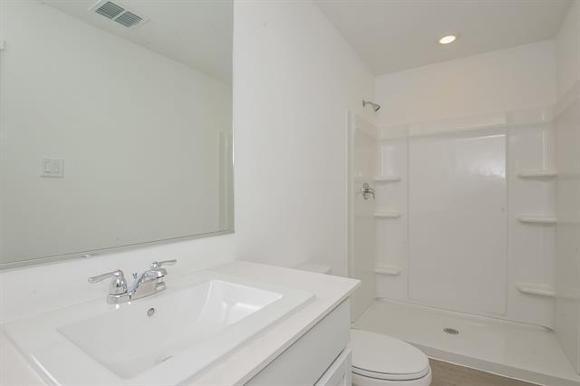 Building Photo - 2712 Mistwood Dr
