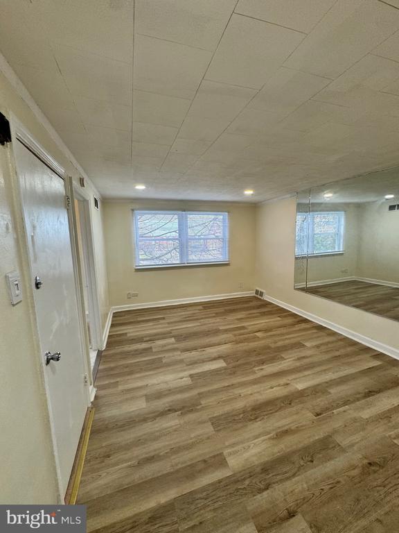 Building Photo - 7972 Forrest Ave