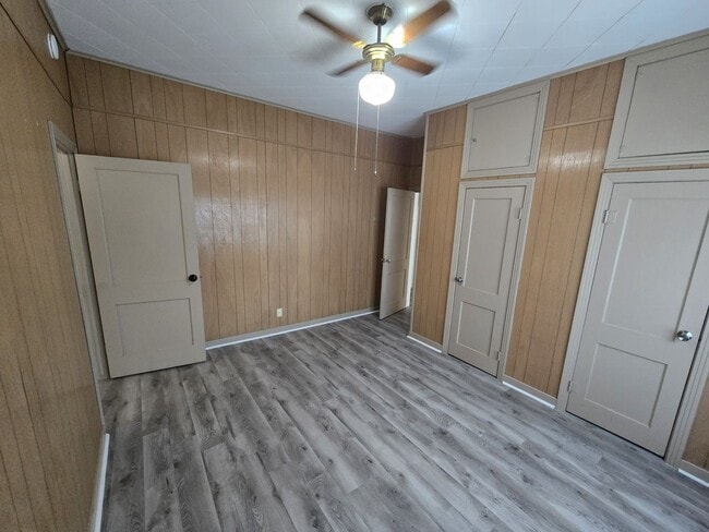 Building Photo - 5195 Seale Rd
