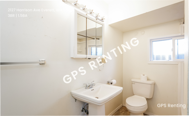 Building Photo - 2127 Harrison Ave