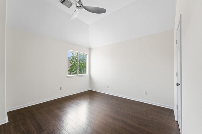 Building Photo - 21231 Rush Hollow Ct