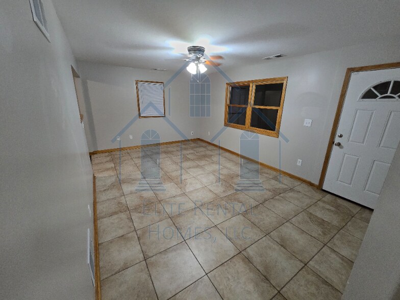 Building Photo - 7537 Birch Ave