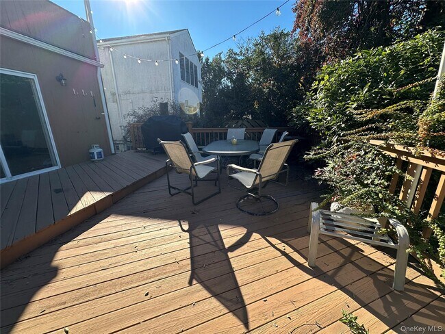 Building Photo - 51 Malone Ave