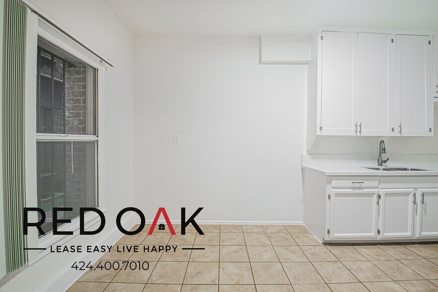 Building Photo - 5233 Monte Vista St