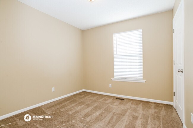 Building Photo - 618 Canter St