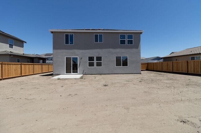 Building Photo - Stunning new home for rent in Manteca!