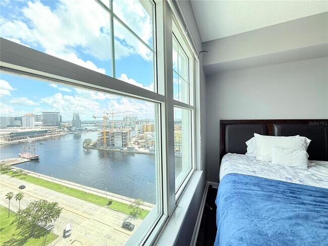 Building Photo - 345 Bayshore Blvd
