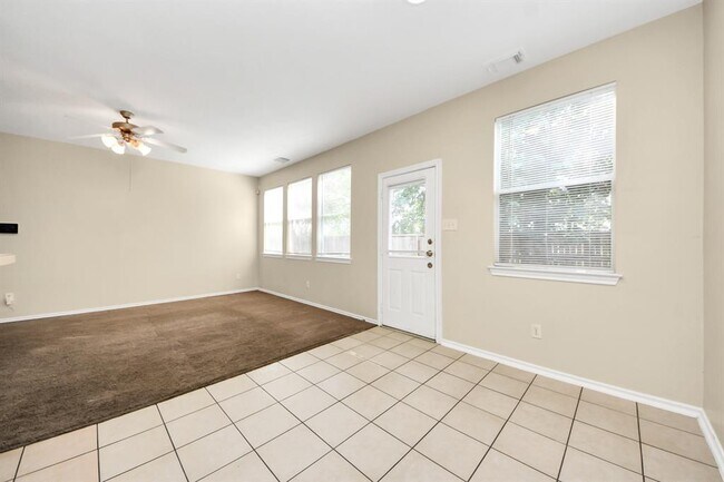 Building Photo - 8763 Thistlemoor Ln