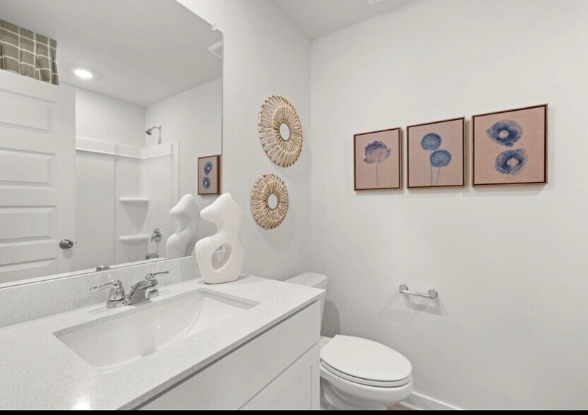 Building Photo - 1672 Manuka Ln