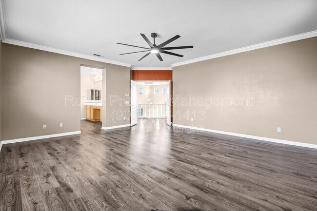Building Photo - 28622 High Ridge Dr