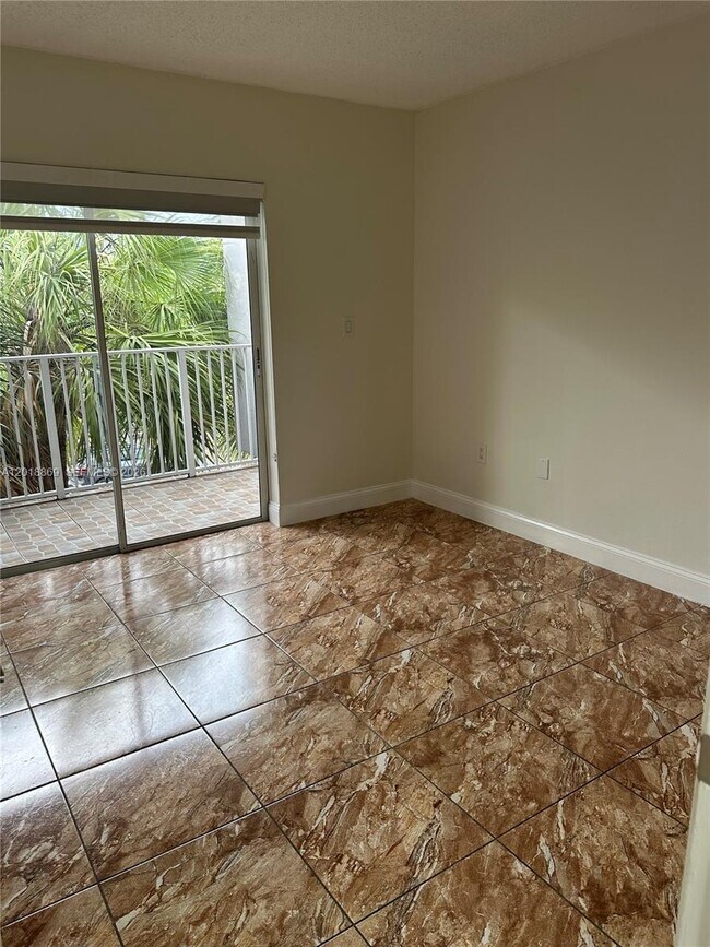 Building Photo - 2780 W 76th St