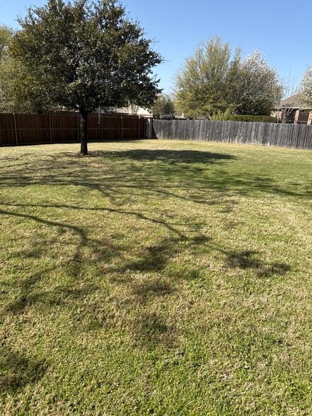 Building Photo - 3108 Waterton Cir