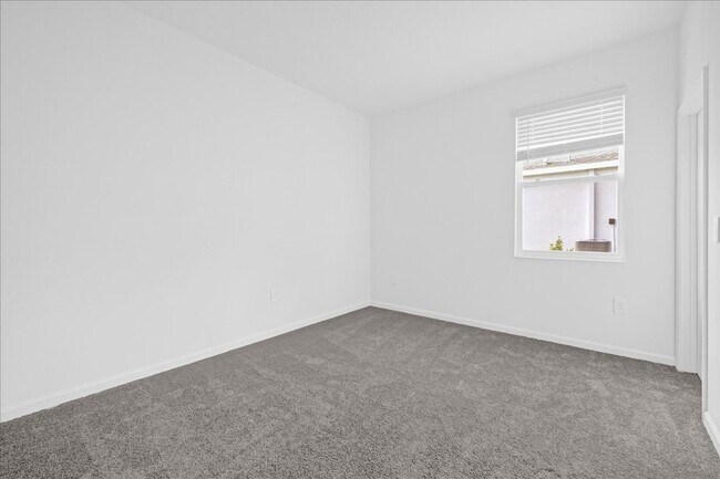 Building Photo - Brand New 4br for Lease in Apopka!!!