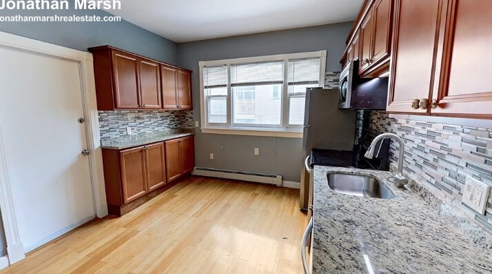 Building Photo - 636 Dorchester Ave