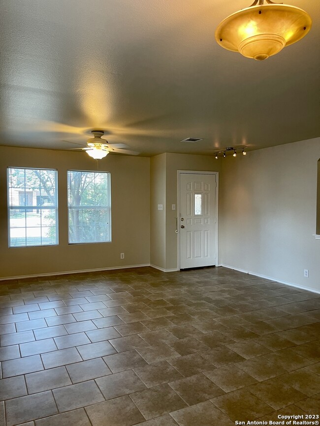 Building Photo - 8007 Misty Bluff