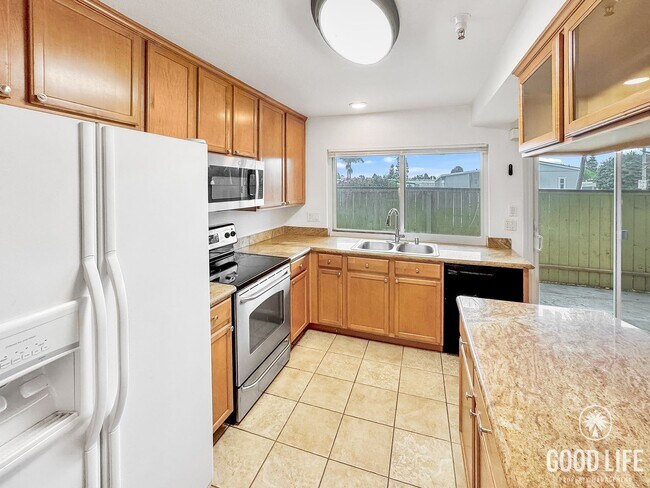 Building Photo - Great 2B/2BA Condo in Oceanside!