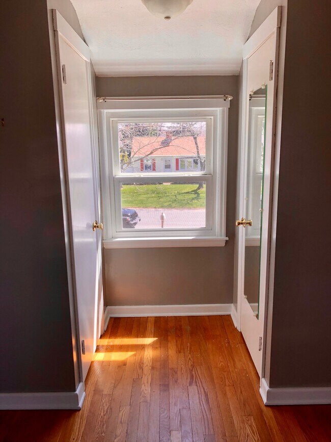 Building Photo - 252 Arcadia Blvd