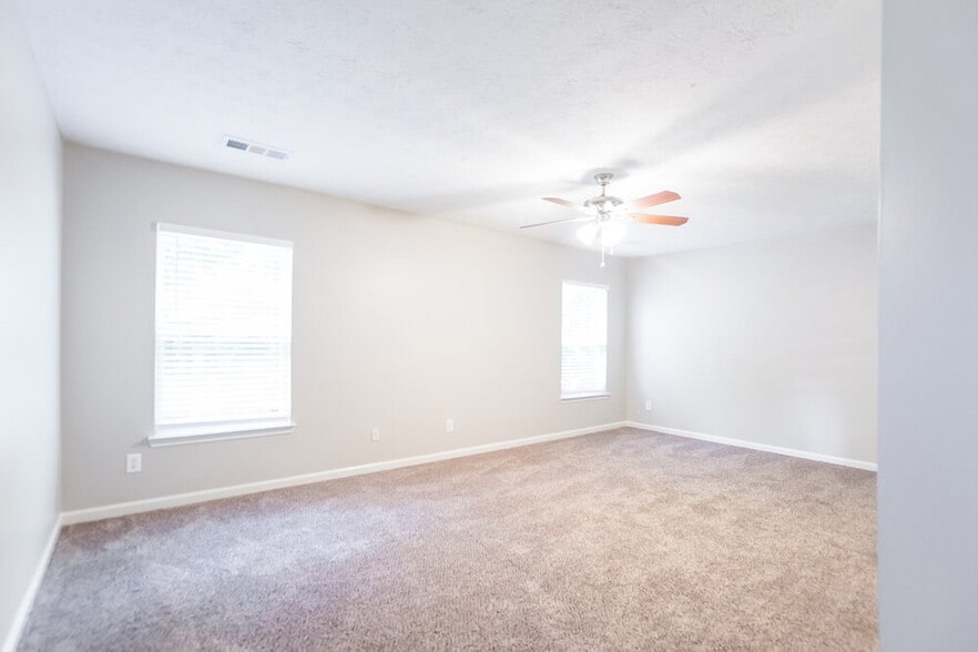 Building Photo - 417 Autumn Creek Dr