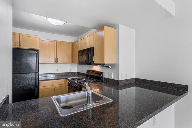 Building Photo - 800 4th St SW