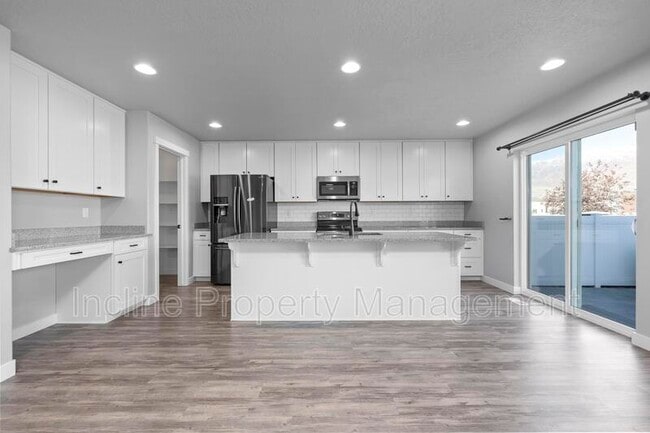 Building Photo - 446 N 230 E