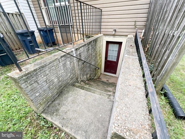 Building Photo - 11324 Clear Brook Ct