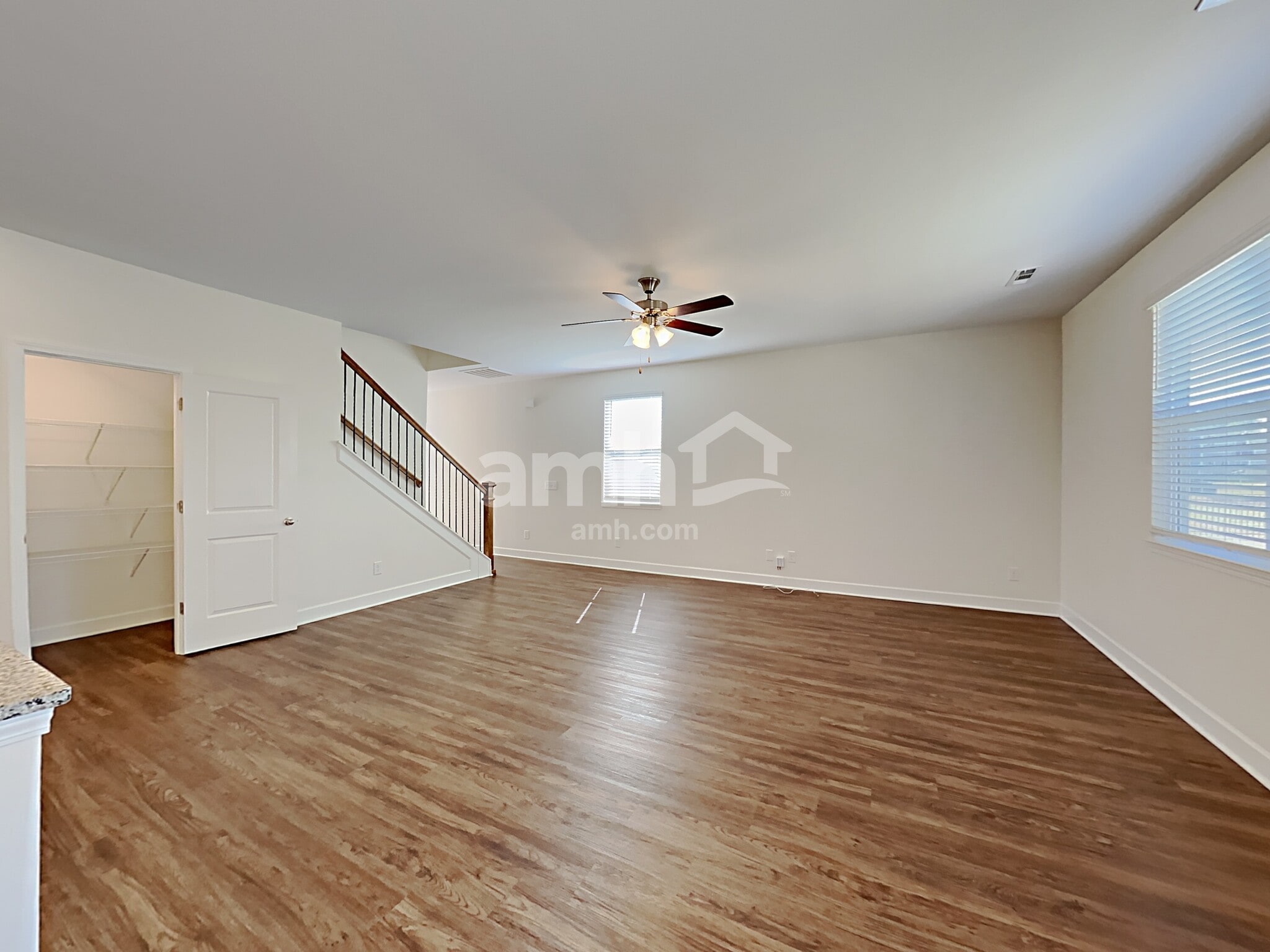 Building Photo - 701 Drema Ct