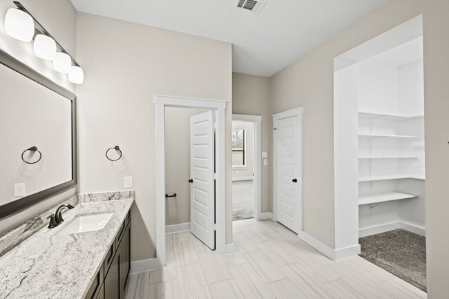 Building Photo - 15914 Dedication Dr