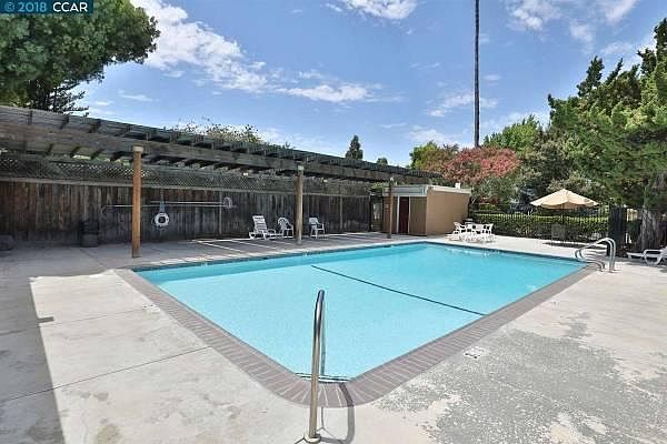 Building Photo - 1919 Ygnacio Valley Rd