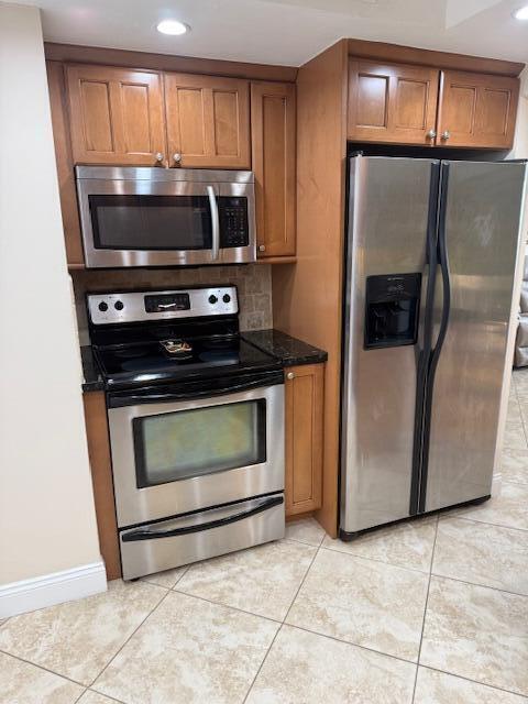 Building Photo - 3700 Galt Ocean Dr