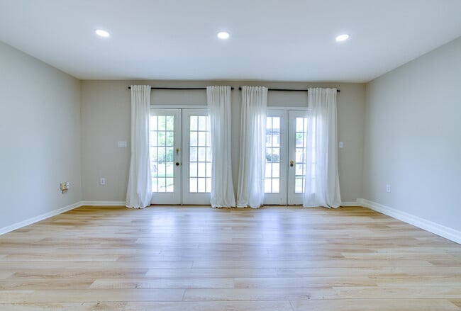 Addition with Walkout - 5471 Braddock Ridge Dr