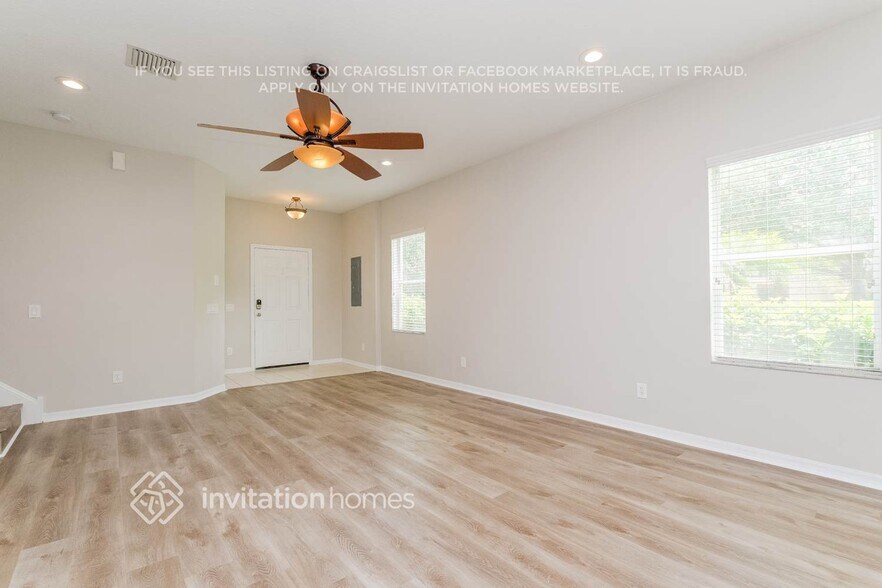 Building Photo - 17513 Stinchar Dr