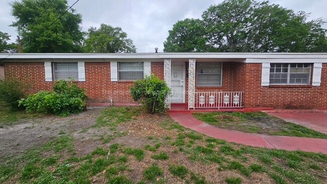 Building Photo - 9504 Evesham Rd