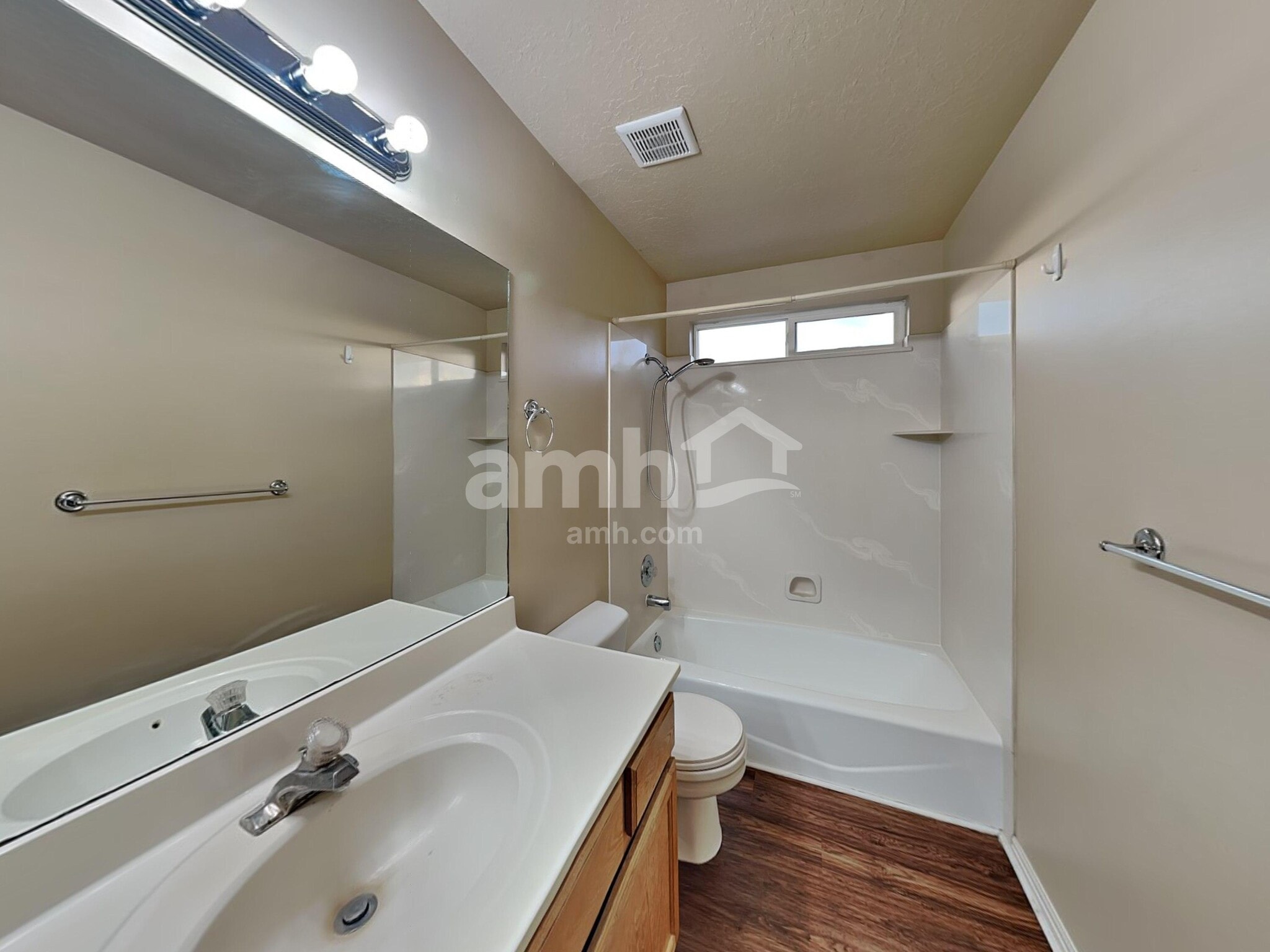 Building Photo - 125 S 150 W