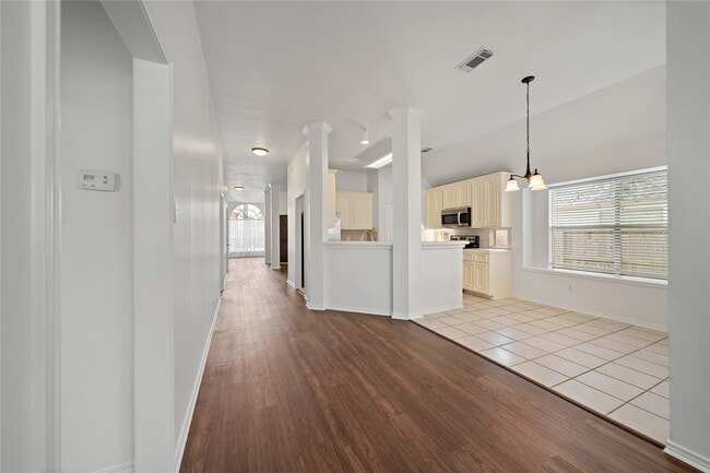 Building Photo - 3610 Darby Ct
